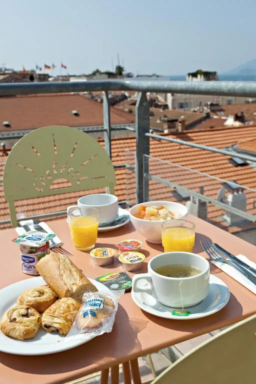 Hotel L'Esterel - тур Hotel L'Esterel из Минска