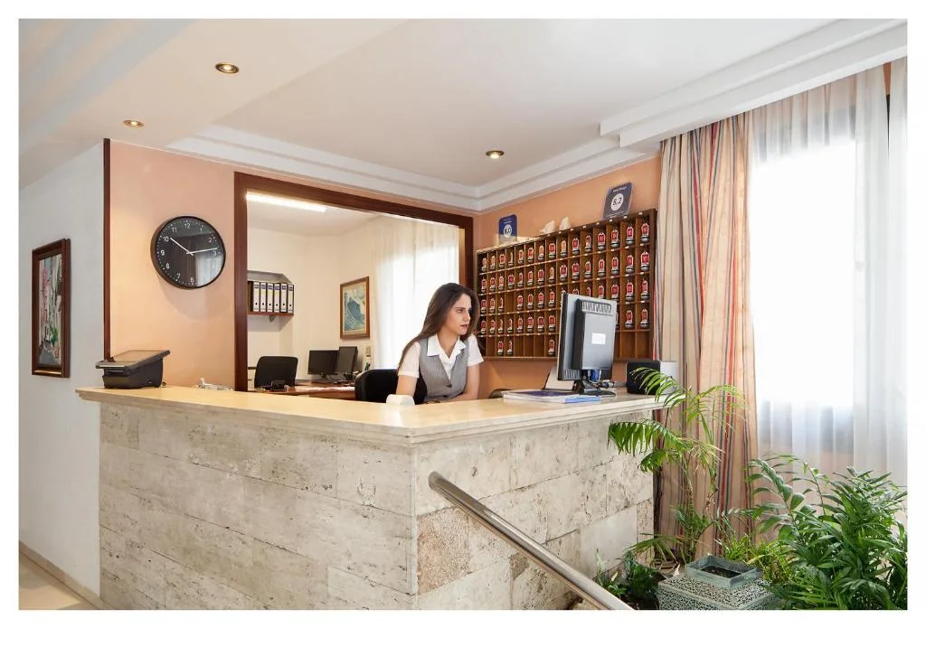 Hotel Ninays - тур Hotel Ninays из Минска